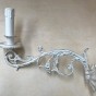 R530 - Coppia appliques ottone colorate bianco shabby  P.30 H.20